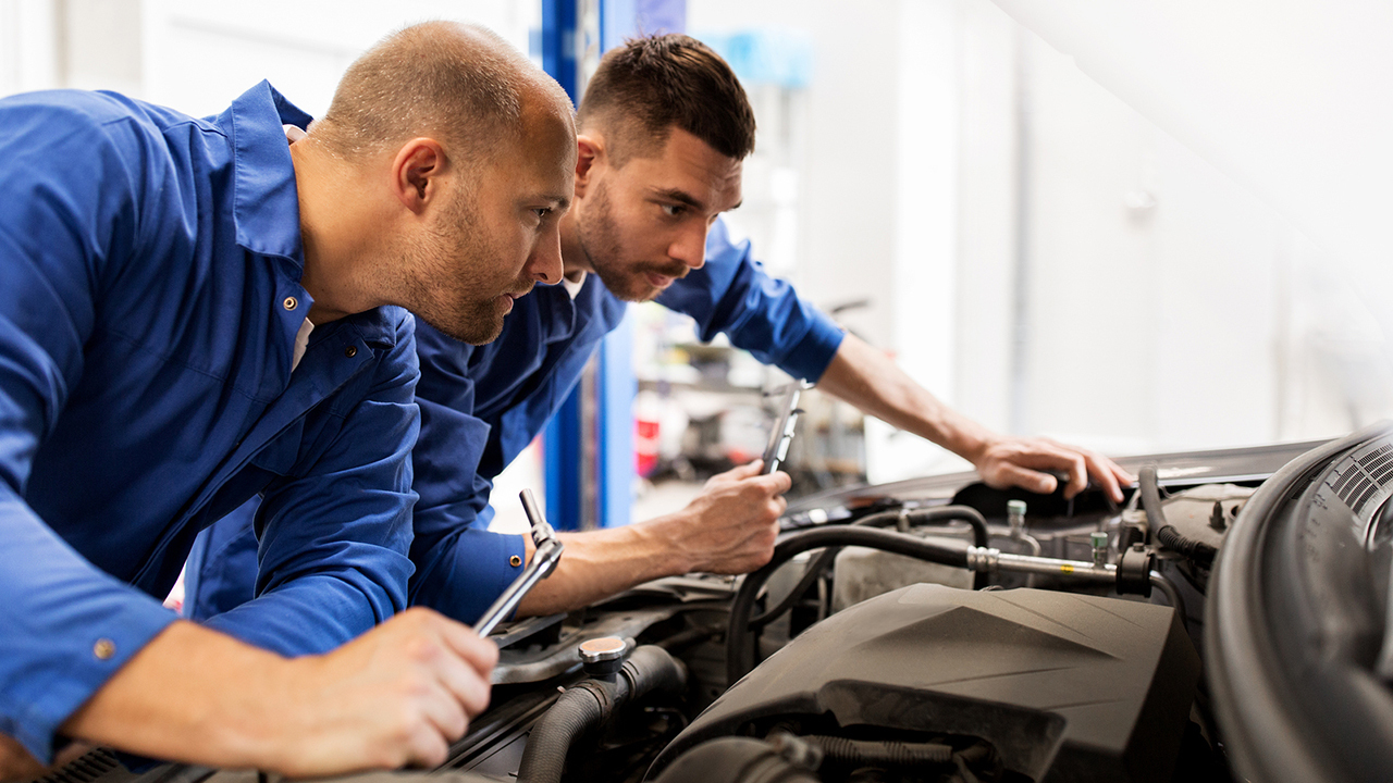 Understand Your Vehicle For Getting Better Services by Reading The Service Manual